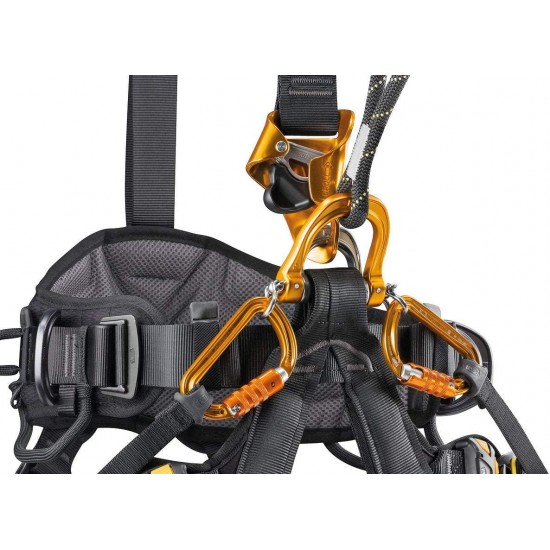 PETZL - Astro BOD Fast Black Full Body Harness W/Integrated Croll L, Black, 0