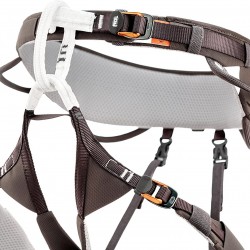 PETZL Aquila Climbing Harness